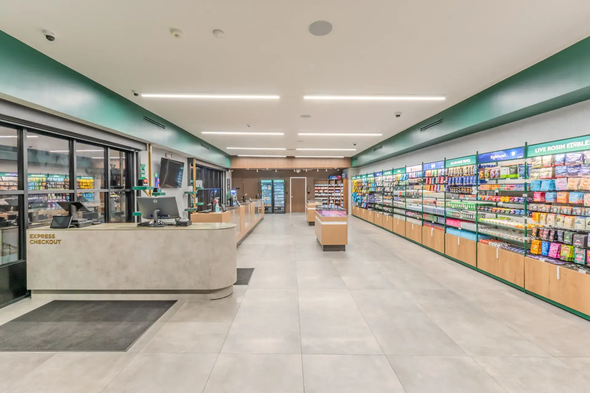 Wellgreens La Mesa - University Ave cannabis dispensary in La Mesa