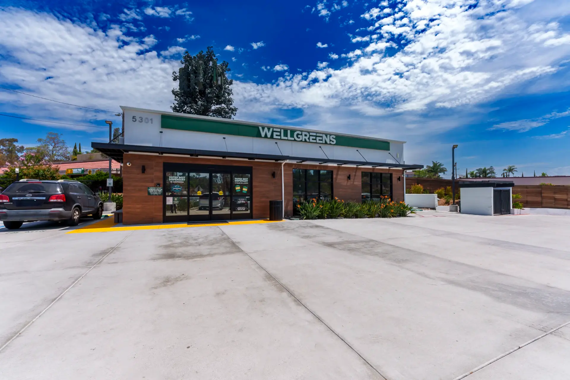 Inside Wellgreens La Mesa Lake Murray dispensary in La Mesa 1