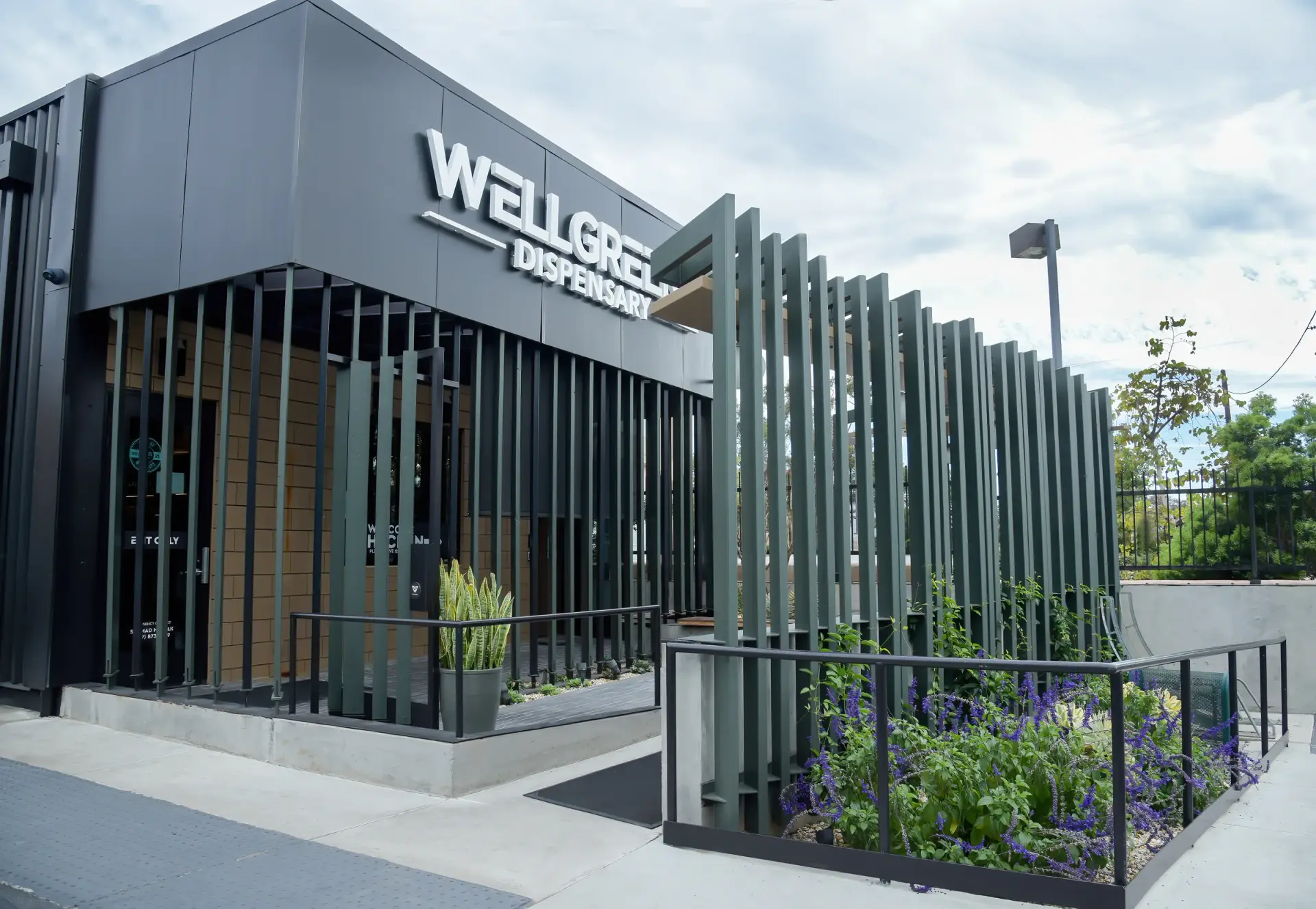 Inside Wellgreens Pacific Beach dispensary in San Diego 1